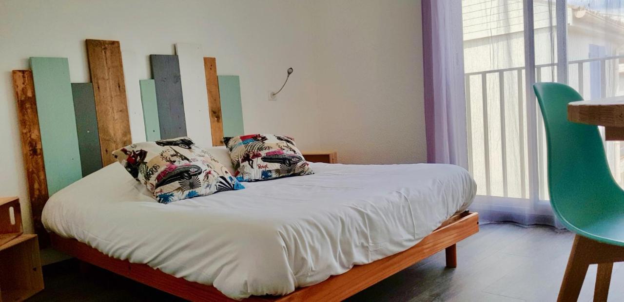 גרואיסאן Sunrise Beach Hotel מראה חיצוני תמונה