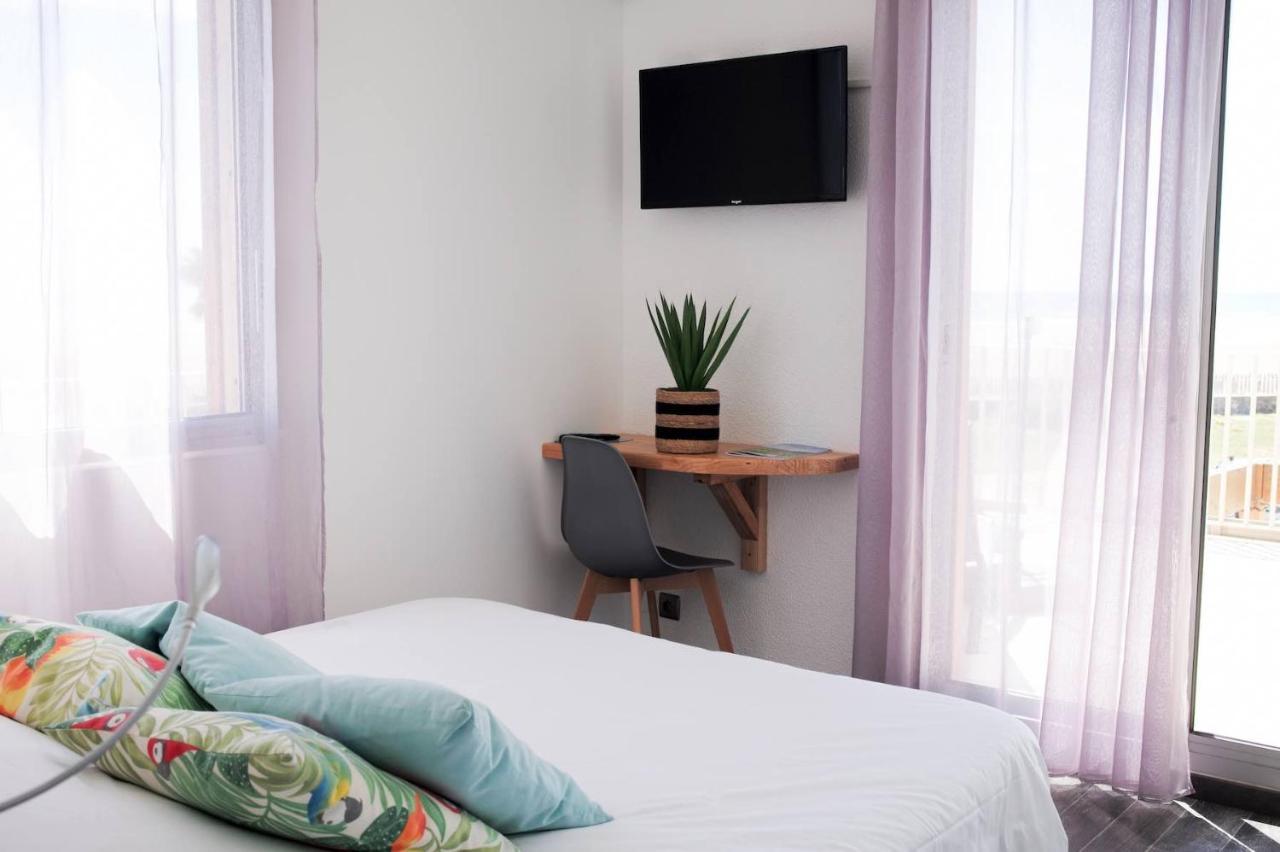 גרואיסאן Sunrise Beach Hotel מראה חיצוני תמונה