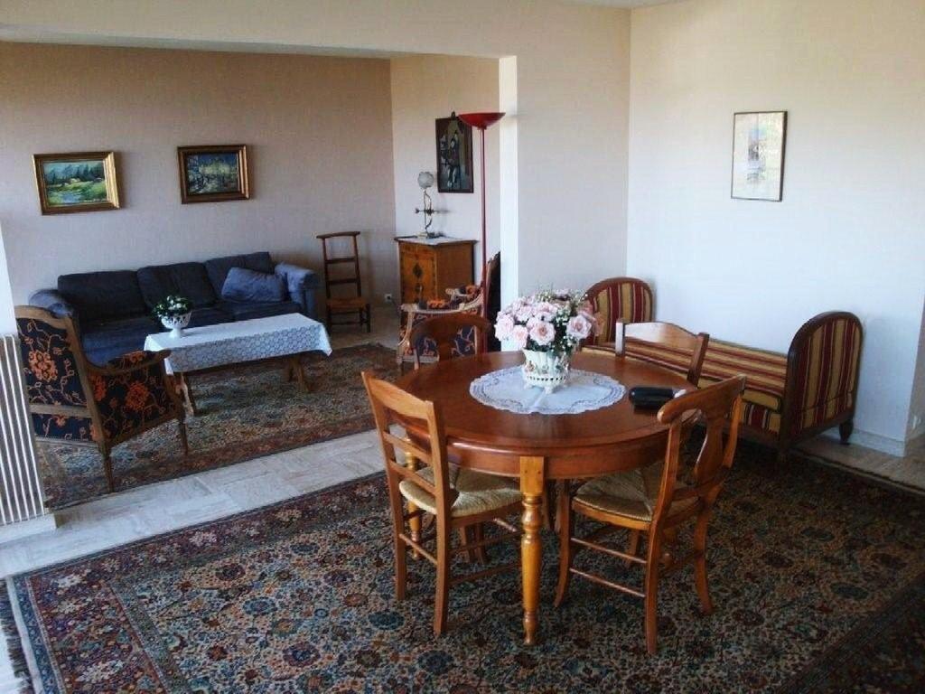 גרואיסאן Sunrise Beach Hotel מראה חיצוני תמונה
